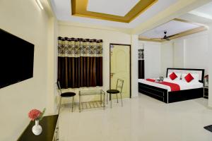 Hotel O Ap Royal Rooms