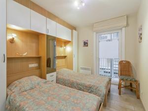 Apartment in Blankenberge by the Marina