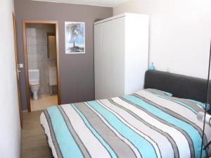 Apartment in Blankenberge with Sea View