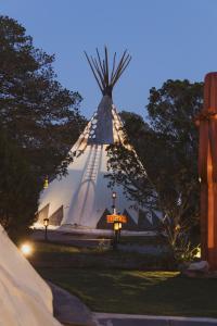 Oso Tipi at El Mistico Ranch