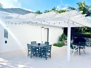 Starfish Suite - The Bight Settlements