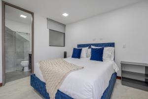 MEDELLIN- Cerca al Poblado-401