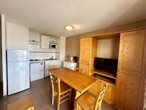 T3 aux Angles: 6 pers, parking, animaux admis - FR-1-758-35