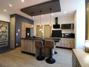 Appart rénové T2 bis, centre La Bourboule, WiFi, proche thermes - FR-1-608-277 - 拉布尔布勒