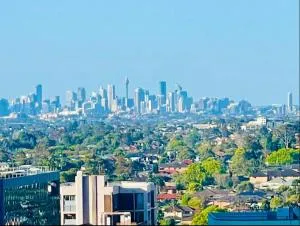 Amazing city view 2 bedroom condo 1 min station - Sutherland