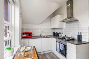 BridgeCity Entire apartment 1Bedroom Apartment Free Parking