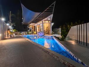 Arrow Hill Vacation House