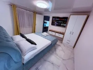 Casuta din livada - Cătămăreşti-Deal