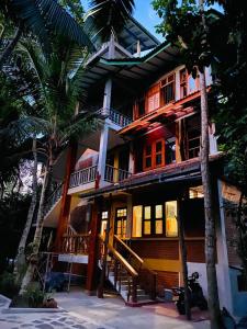 Hikka Green Apartments