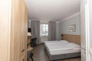 Offshore-Hotel Sassnitz-Mukran - Staphel