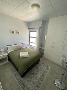 Sunbird self-catering B