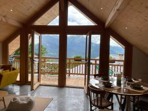 Appartement entre lac & montagne