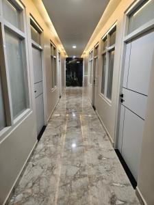 Dashrath inn near Ram Mandir