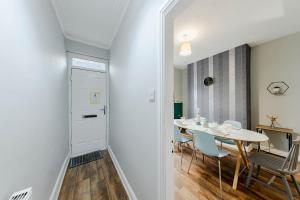 Shamrock Liverpool Retreat - 3 Bed Guest-Ready Home, Comfy, Modern