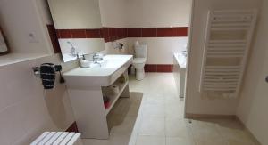 B&B / Chambres d'hotes Les Memis : photos des chambres