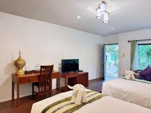 E-outfitting Boutique Chiang Mai