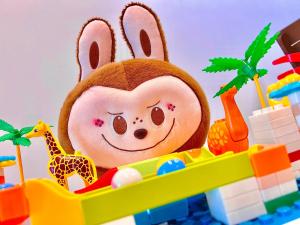 LEGOLAND ELYSIA PARK 2 BEDROOM with Luxe Pool Cozy Stay