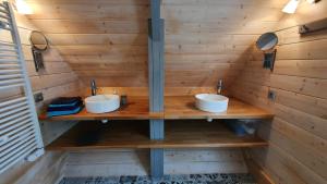 Chalets Le Frenola : photos des chambres