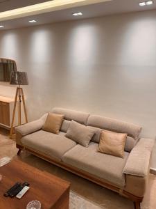 Luxury 3-Bedroom Apartments B2