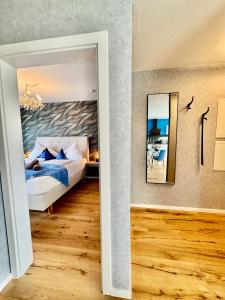 Blue Balconie Suite - free parking - WiFi