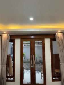 Phòng Giường Đôi Hạng Bình Dân (Budget Double Room)