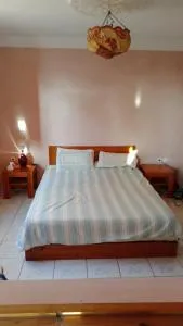 John's Place - Had Abdallah Rhiat