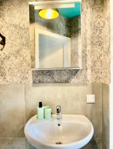 Turquoise Suite - Terrace - free parking - WiFi