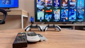 Yu的公寓 地铁附近2个大床房电竞游戏休闲酒店公寓商业街超市轻轨港口机场直达