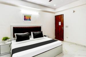 Hotel O Premium Rooms
