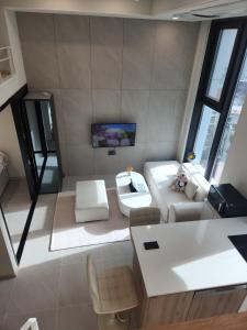 Warm house, new building, Dongdaemun History & Culture Park Station