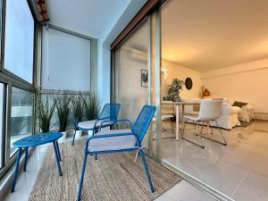 Appartements Elegant T2 renove avec loggia - Mandelieu centre : Appartement 1 Chambre