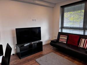 Leeds city modern 1 bedroom apartment