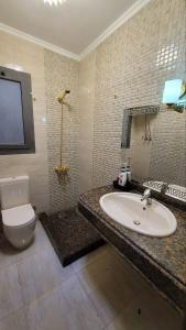 Vintage Luxury Apartment with Private Garden - New Cairo