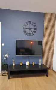 Denisa's Appartament - Helmet