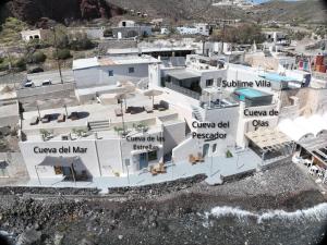 Sublime Villa & Caves