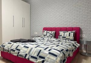 2-room luxury apartment in the center