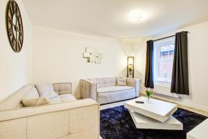 Entire house in Stanway, Colchester