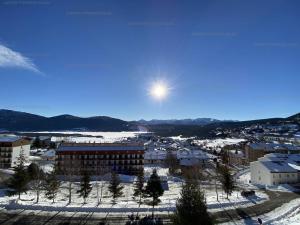 Appartements T2 4 personnes avec parking et casier a skis a 300m des commerces - FR-1-295-169 : photos des chambres