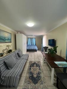 Three Little Birds Guest Cottage