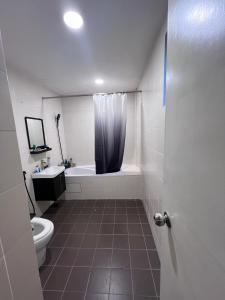 D Savoy A Famosa 2 BR by Oasis
