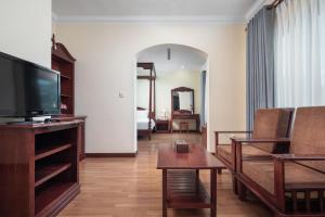 Baitong Heritage Hotel