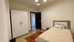 Luxury Furnished Apartment 3 Bedrooms at 6th of October