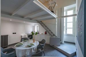Appartamento Deluxe con 4 Camere da Letto