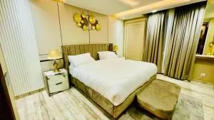 Premium Signature Luxurious Apartments Gold Crest DHA - LMY Lahore - Kir