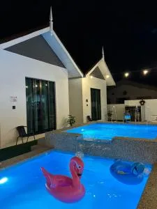 Dtamu Mama Roomstay Kerteh w Pool and Wifi - Kertih