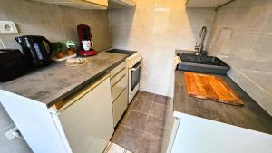 Mamie Jeanne Arcueil près RER B SIEC