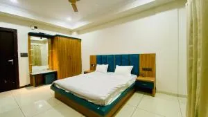 Hotel Madhushree - Sānwer