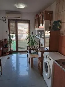 PENTHOUSE Apartement 90mp 2 Rooms - Belu