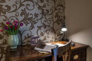 Double Room with Small Double Bed room in Al Casaletto Hotel