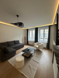 Appartements Appartement renove hypercentre-Charleville-10p : photos des chambres